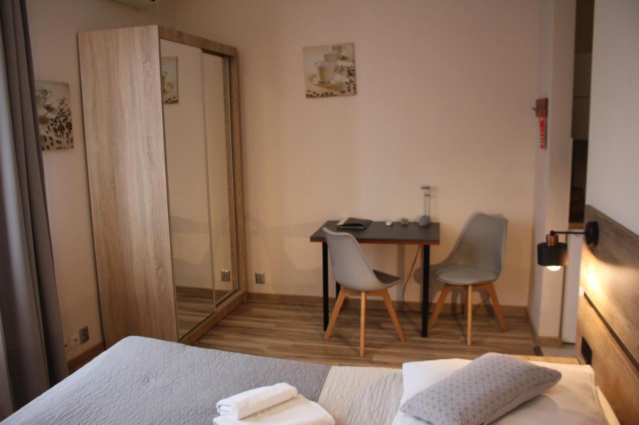 Hotel 1 Płock Eksteriør billede
